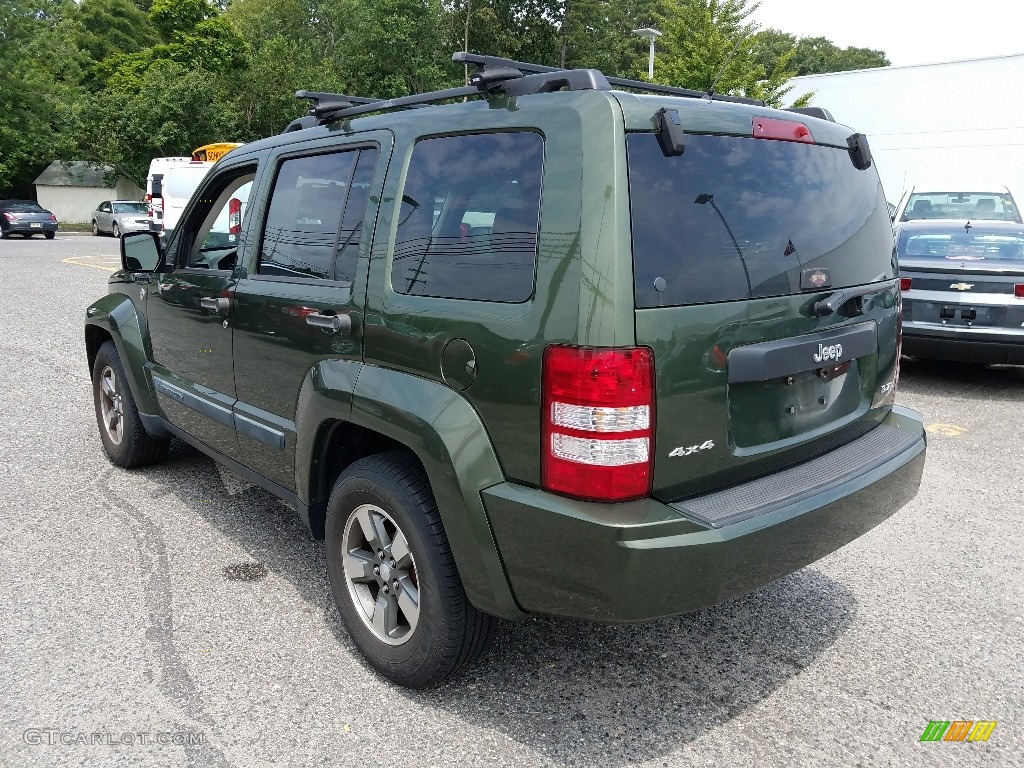 2008 Liberty Sport 4x4 - Jeep Green Metallic / Pastel Slate Gray photo #2