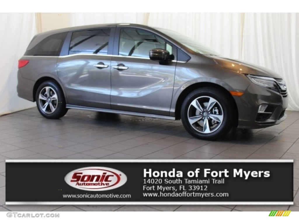 2018 Odyssey Touring - Pacific Pewter Metallic / Mocha photo #1