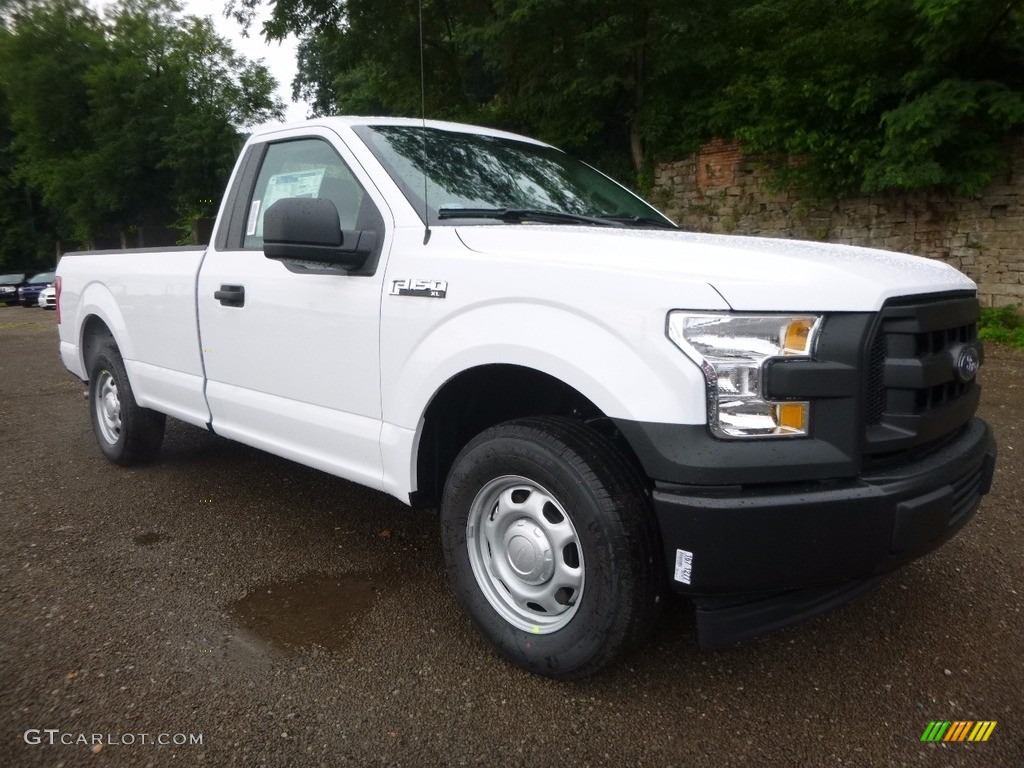 2017 F150 XL Regular Cab - Oxford White / Earth Gray photo #10