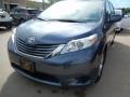 Shoreline Blue Pearl 2017 Toyota Sienna LE