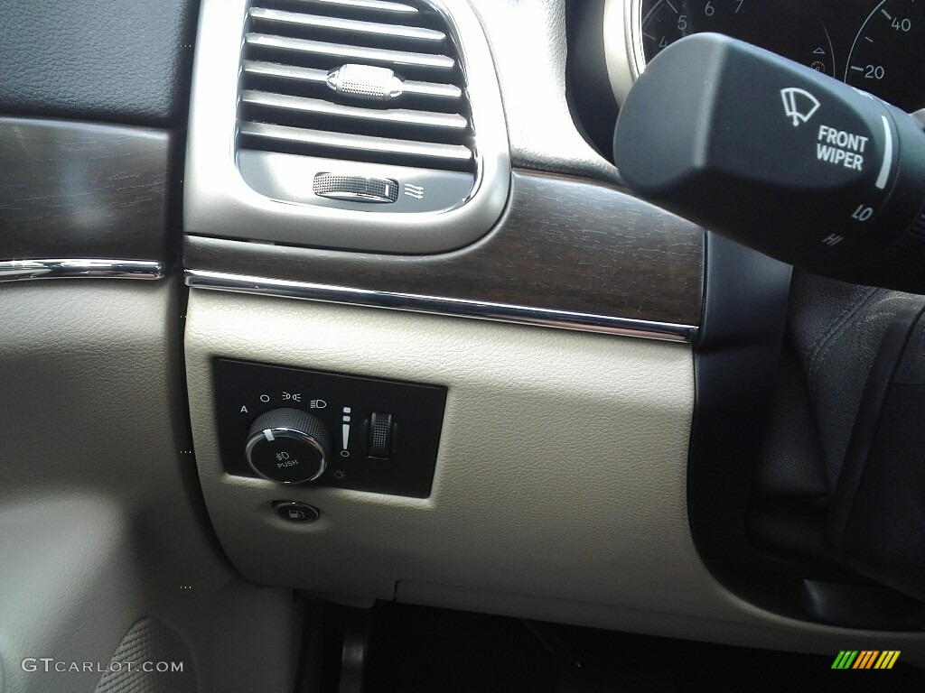 2017 Grand Cherokee Limited 4x4 - Diamond Black Crystal Pearl / Black photo #11