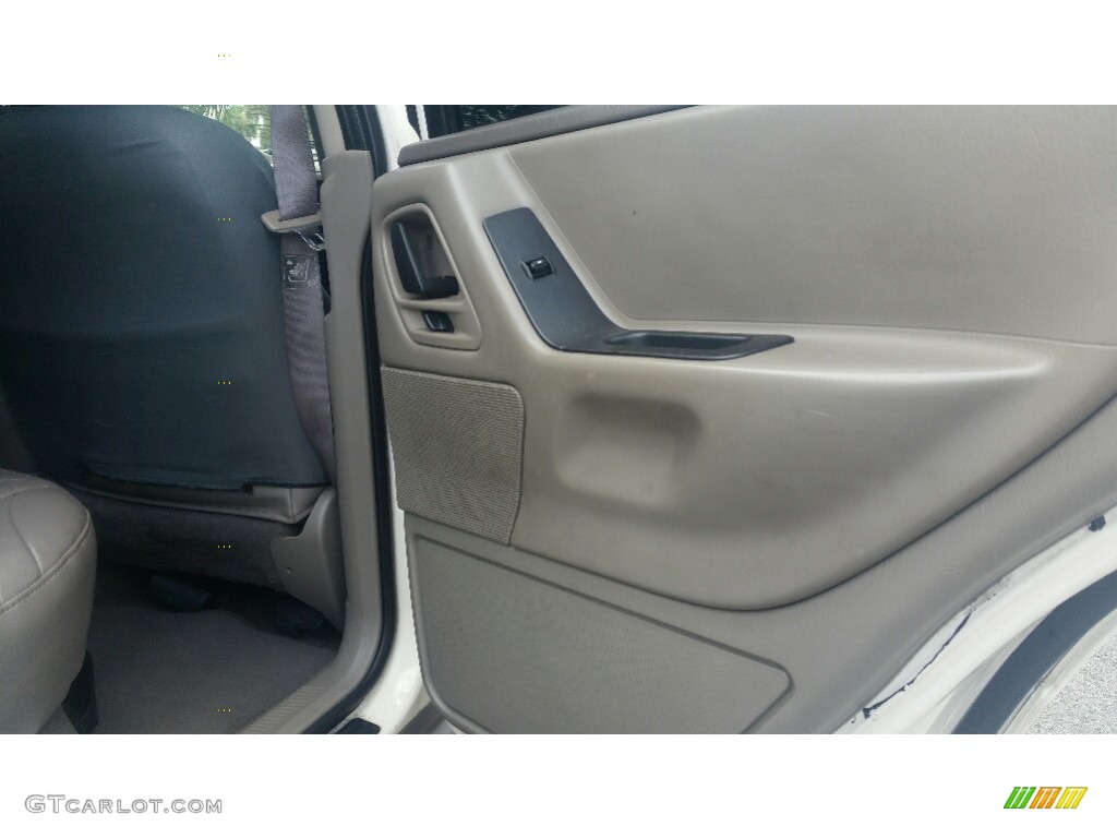2003 Grand Cherokee Laredo - Stone White / Dark Slate Gray photo #17