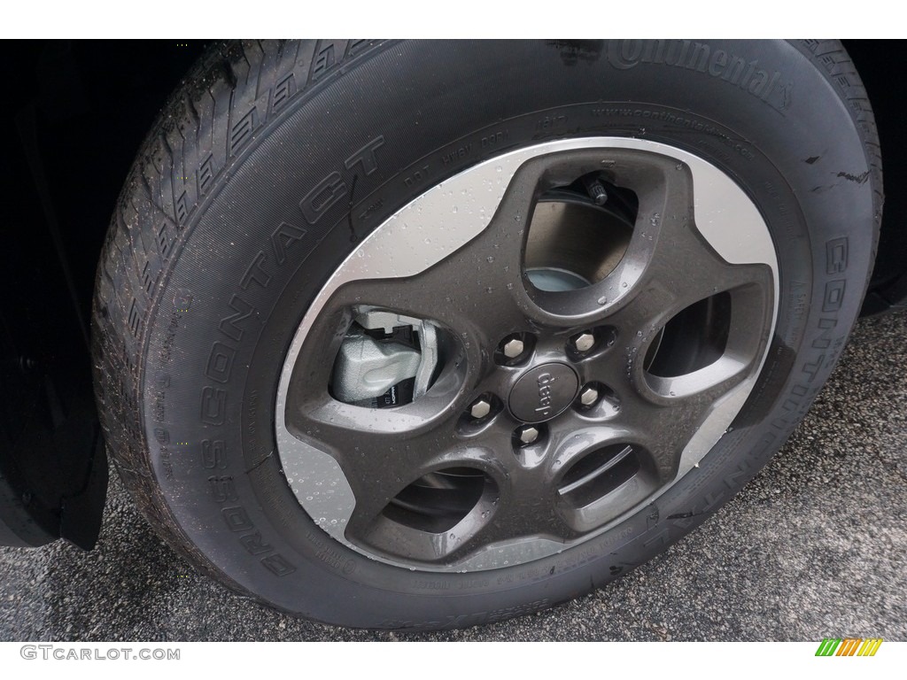 2017 Renegade Sport - Glacier Metallic / Black photo #5
