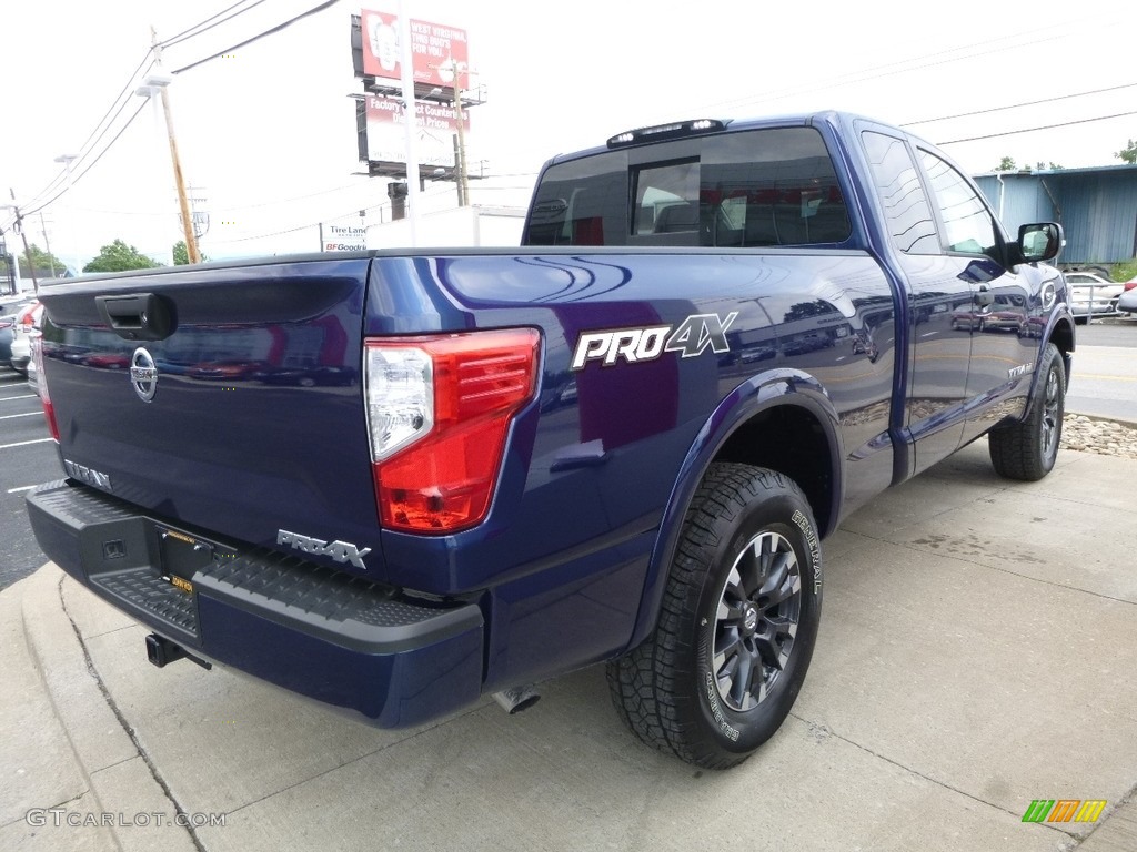 2017 Titan PRO-4X King Cab 4x4 - Deep Blue Pearl / Pro 4X Black photo #8