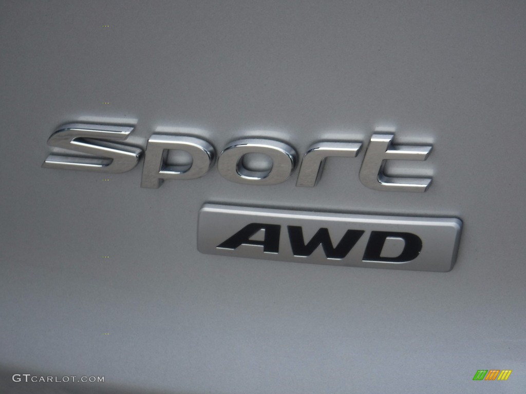 2013 Santa Fe Sport AWD - Moonstone Silver / Gray photo #11
