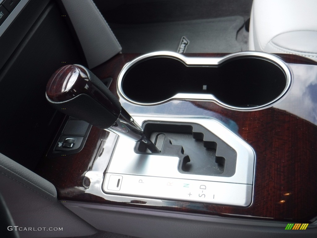 2014 Camry XLE - Classic Silver Metallic / Ash photo #17