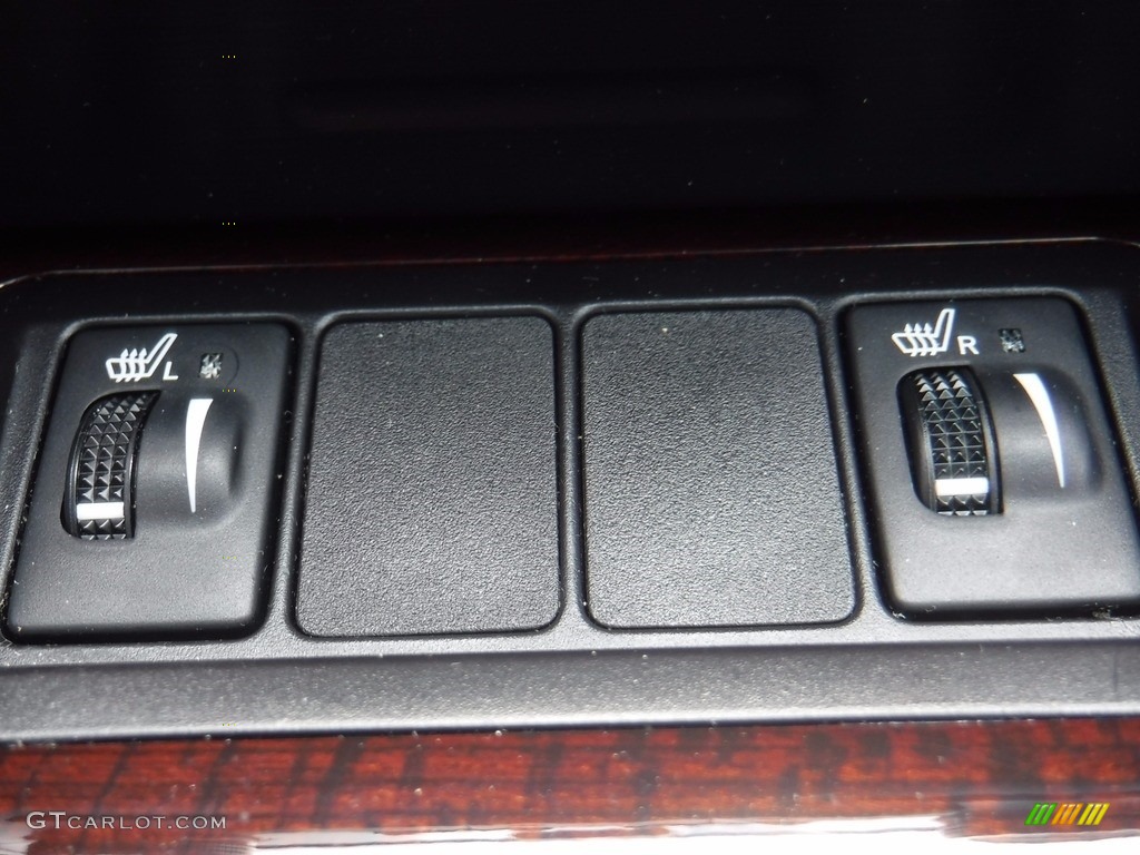 2014 Camry XLE - Classic Silver Metallic / Ash photo #18