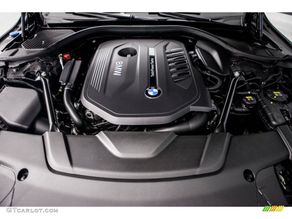 2018 7 Series 740i Sedan - Black Sapphire Metallic / Ivory White/Black photo #8