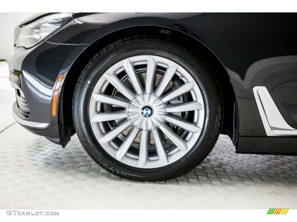 2018 7 Series 740i Sedan - Black Sapphire Metallic / Ivory White/Black photo #9