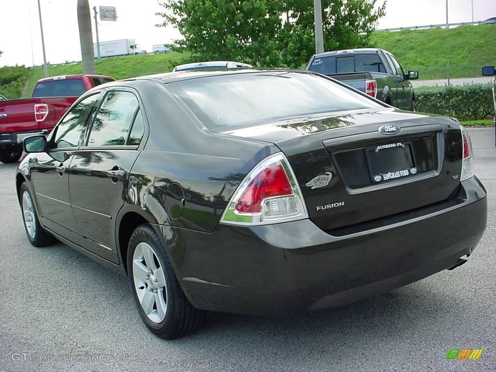 2006 Fusion SE - Charcoal Beige Metallic / Charcoal Black photo #5