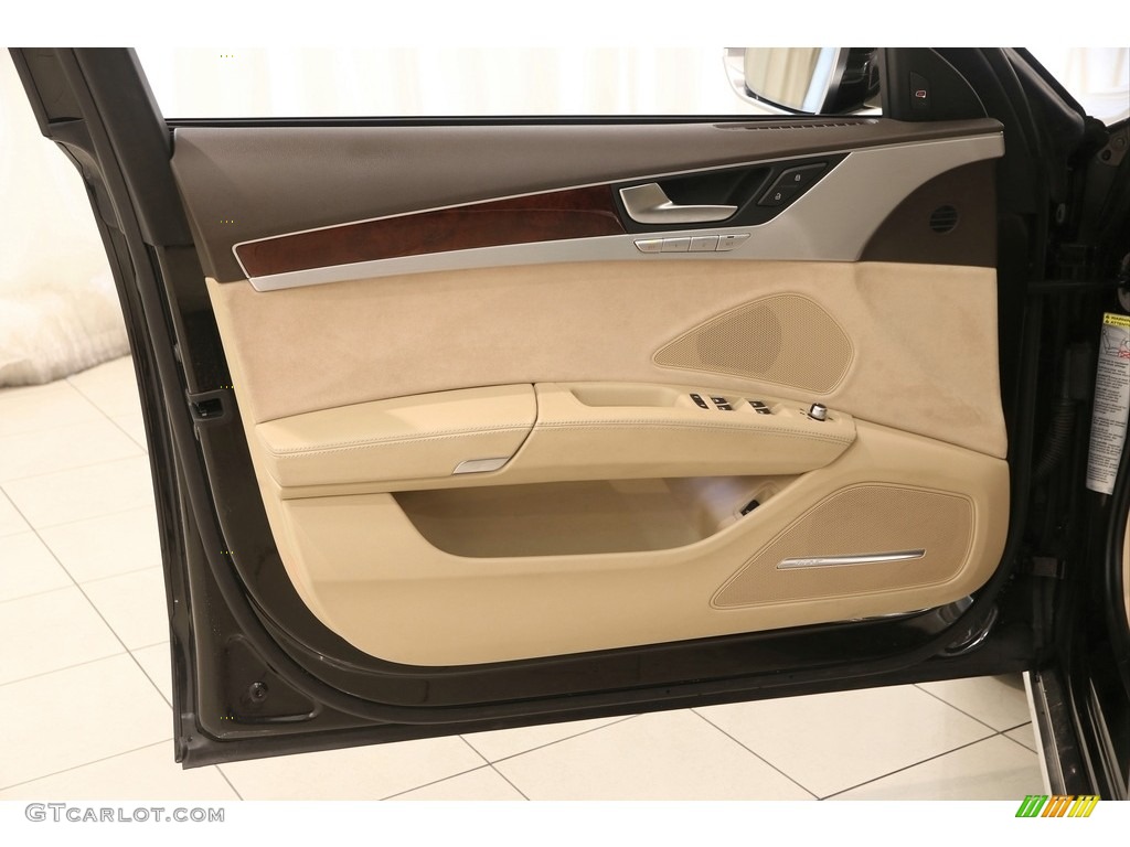 2012 Audi A8 L W12 6.3 Door Panel Photos
