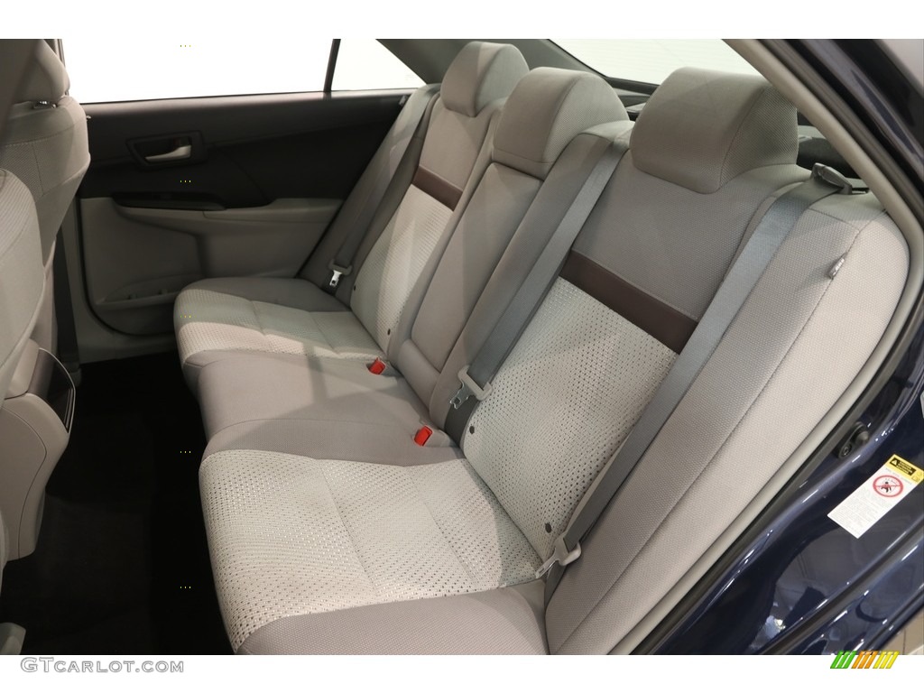 2014 Camry LE - Parisian Night Pearl / Ash photo #12