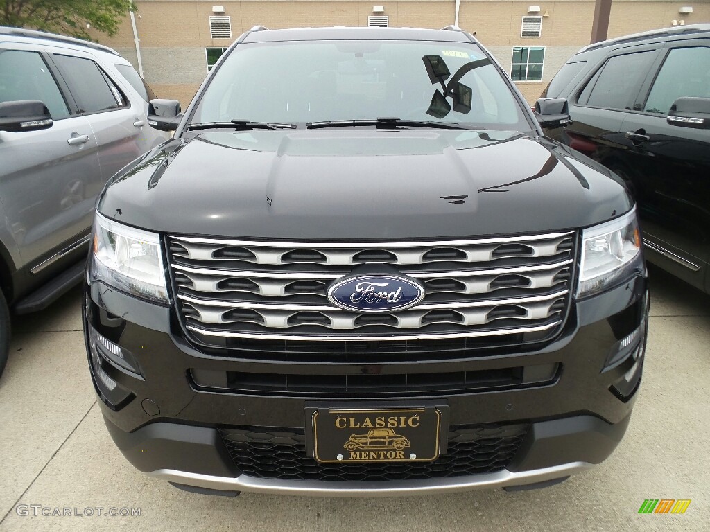 2017 Explorer XLT 4WD - Shadow Black / Ebony Black photo #2