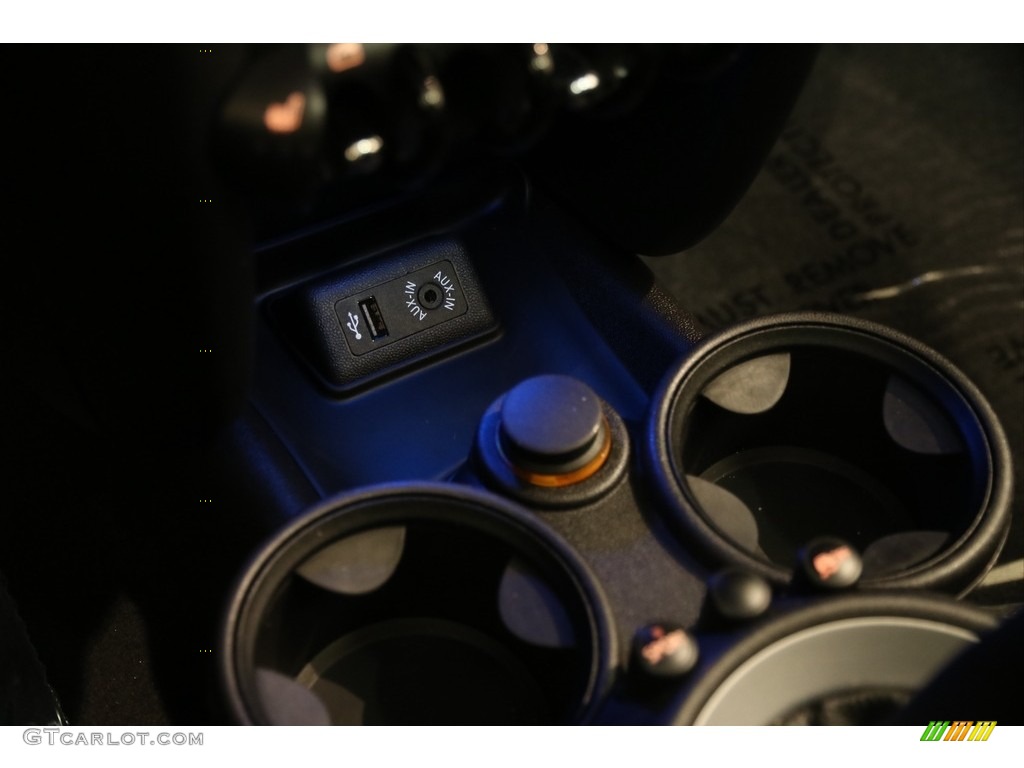 2014 Cooper Clubman - British Racing Green II Metallic / Carbon Black photo #12