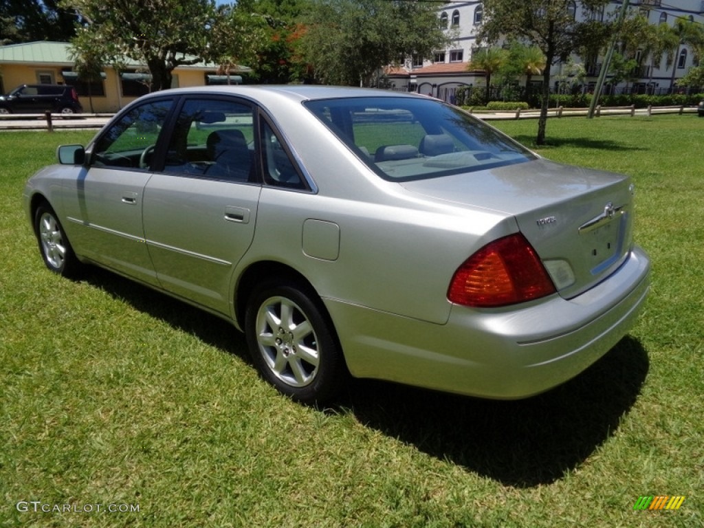 2001 Avalon XLS - Lunar Mist Metallic / Stone photo #5