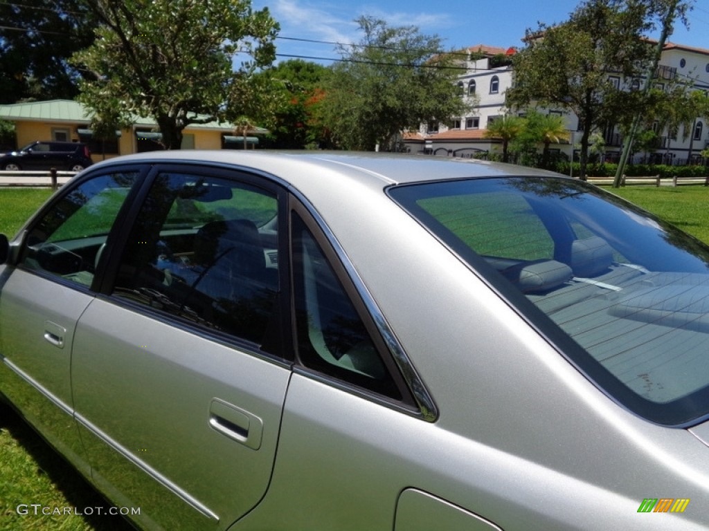 2001 Avalon XLS - Lunar Mist Metallic / Stone photo #19