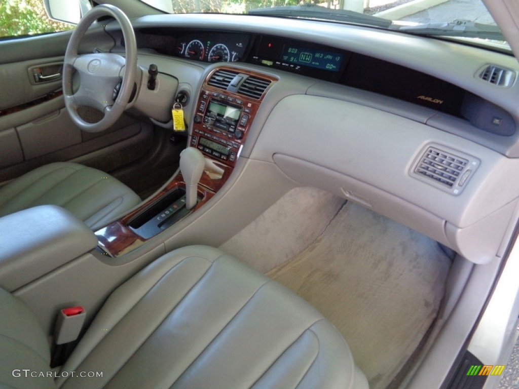 2001 Avalon XLS - Lunar Mist Metallic / Stone photo #67