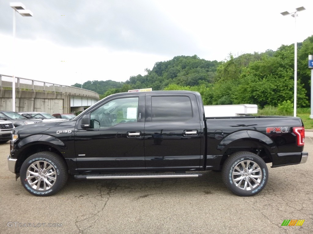 2017 F150 XLT SuperCrew 4x4 - Shadow Black / Earth Gray photo #5