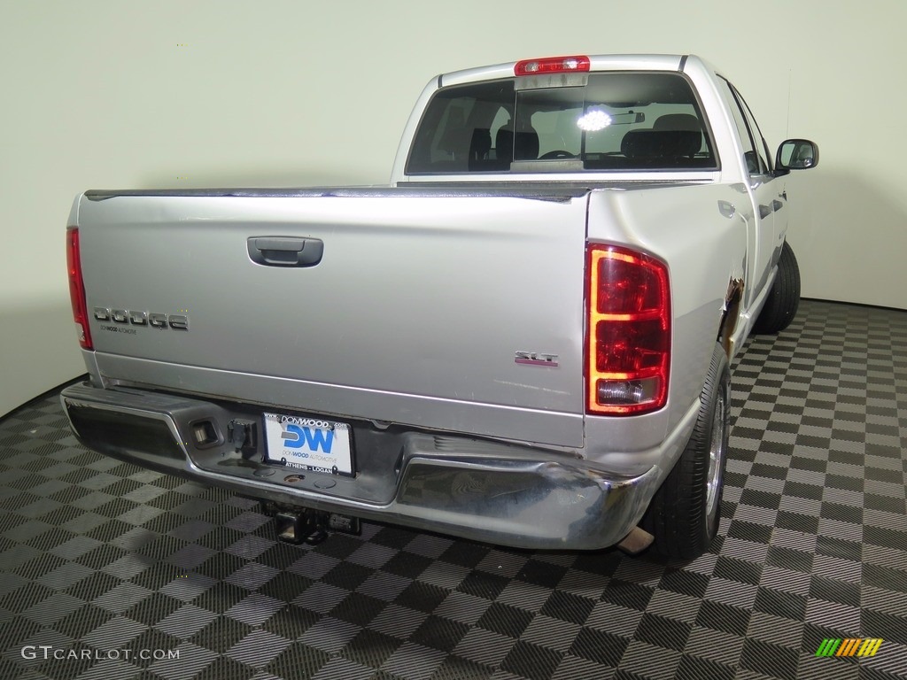 2004 Ram 1500 SLT Quad Cab - Bright Silver Metallic / Dark Slate Gray photo #10