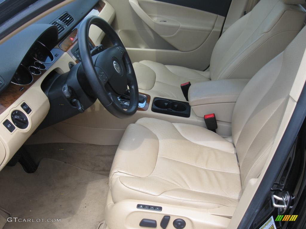 2006 Passat 3.6 Sedan - Deep Black / Pure Beige photo #33
