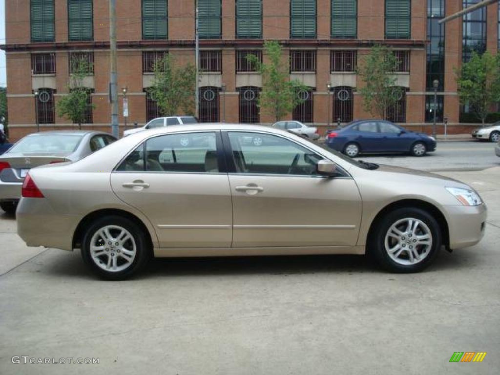 2006 Accord EX Sedan - Desert Mist Metallic / Ivory photo #5