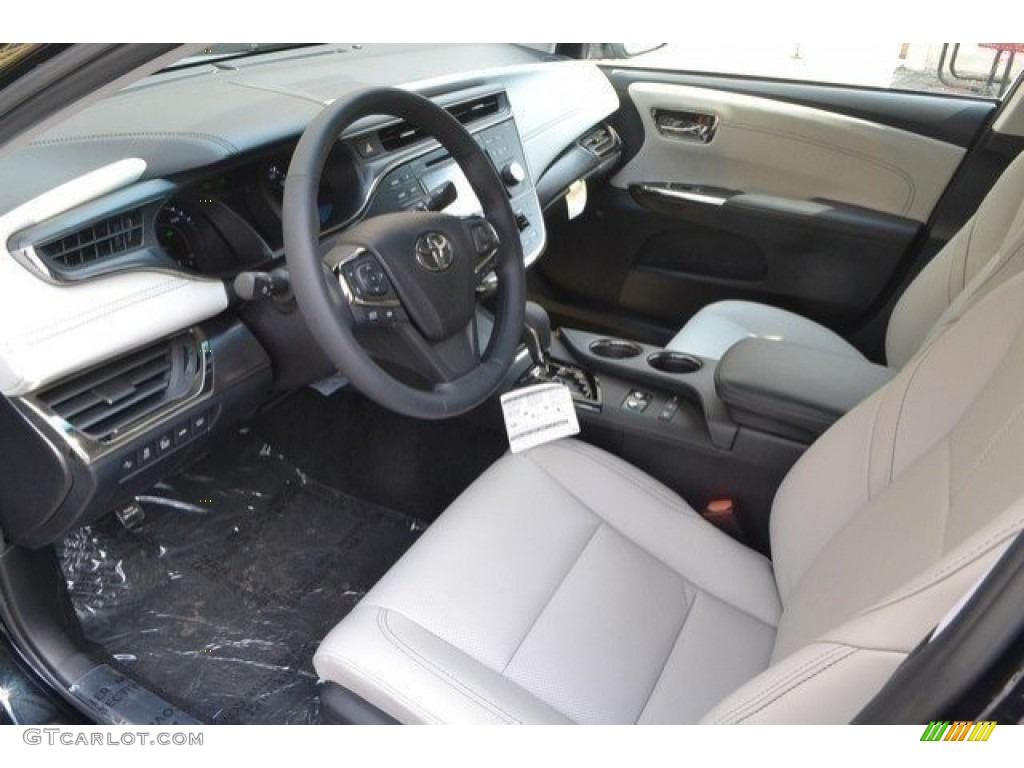 Light Gray Interior 2018 Toyota Avalon Hybrid XLE Photo #121472973