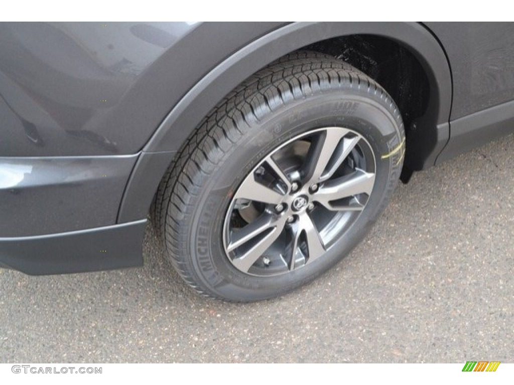 2017 RAV4 XLE - Magnetic Gray Metallic / Ash photo #9
