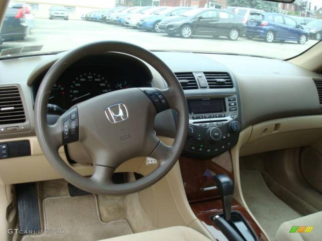 2006 Accord EX Sedan - Desert Mist Metallic / Ivory photo #12