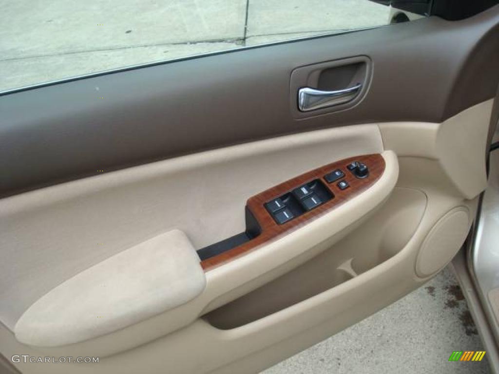 2006 Accord EX Sedan - Desert Mist Metallic / Ivory photo #14