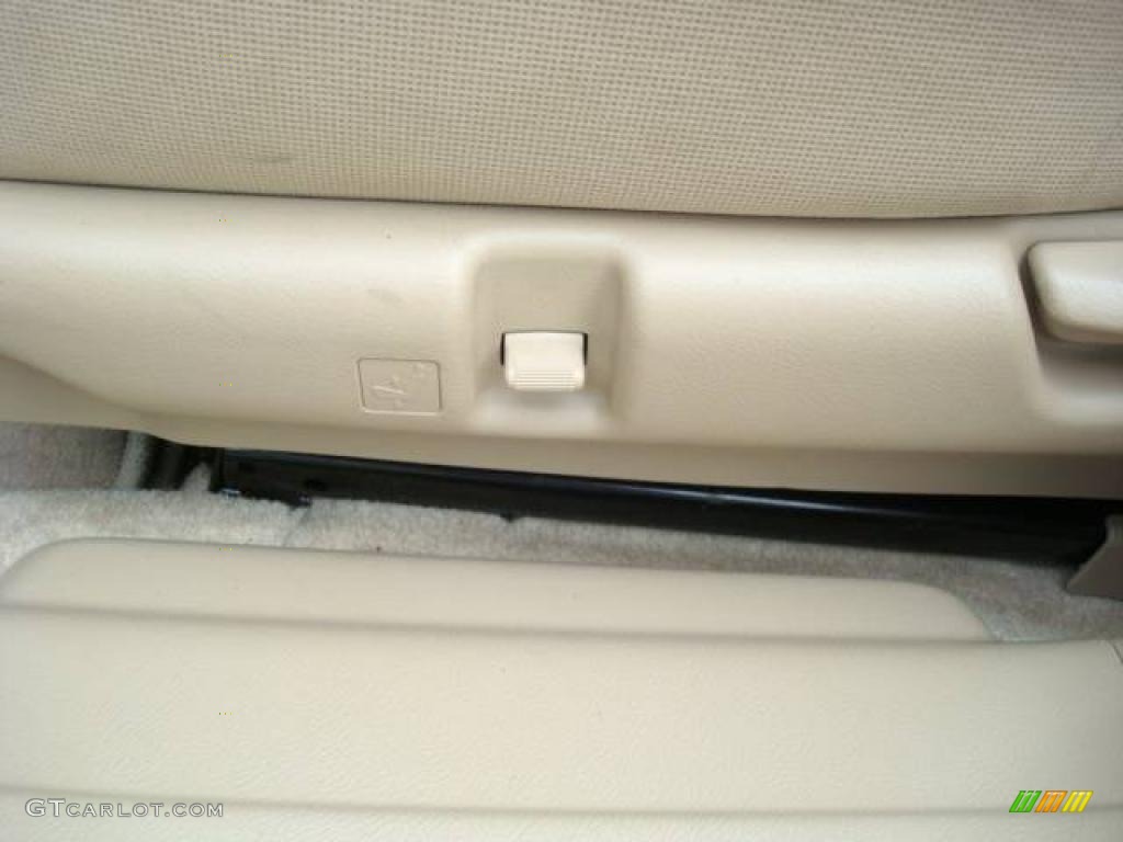 2006 Accord EX Sedan - Desert Mist Metallic / Ivory photo #15