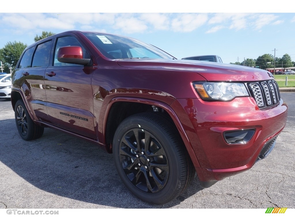 2017 Grand Cherokee Laredo - Velvet Red Pearl / Black photo #4