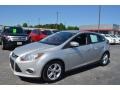 Ingot Silver - Focus SE Hatchback Photo No. 6