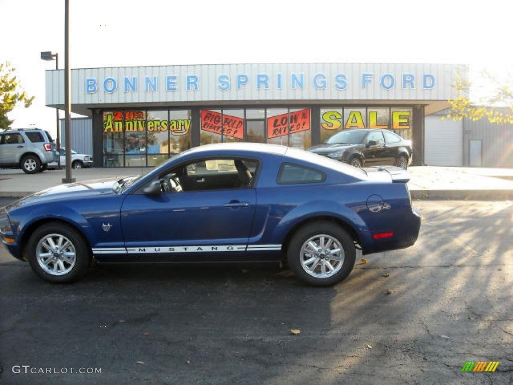 2009 Mustang V6 Coupe - Vista Blue Metallic / Dark Charcoal photo #1