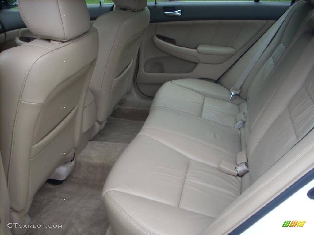 2006 Accord EX-L Sedan - Taffeta White / Ivory photo #12
