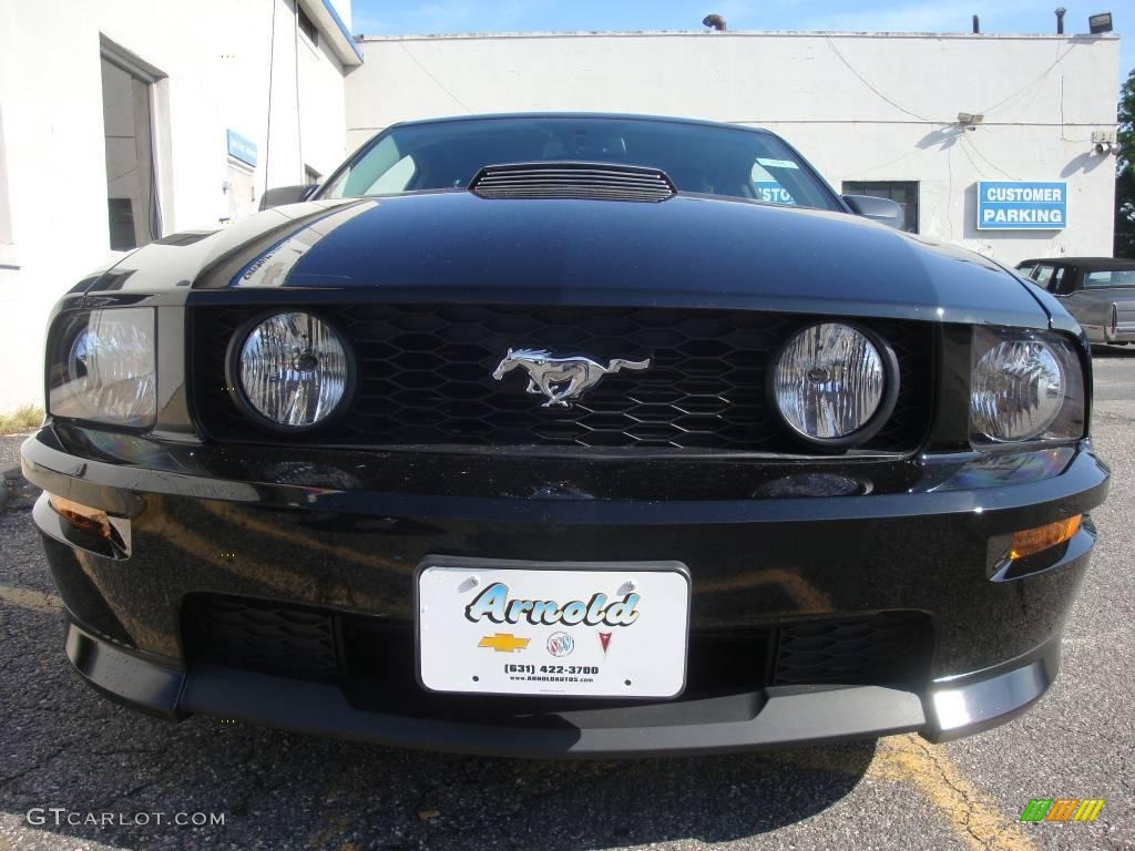 2009 Mustang GT Premium Coupe - Black / Black/Dove photo #2