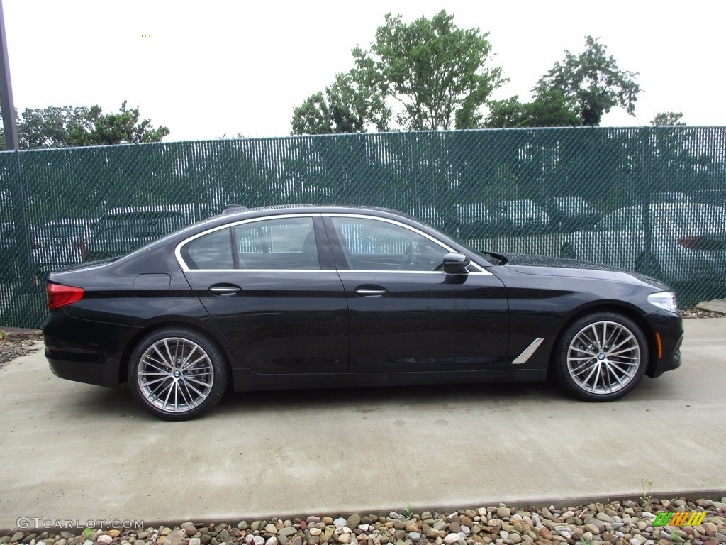 2017 5 Series 540i xDrive Sedan - Black Sapphire Metallic / Black photo #2