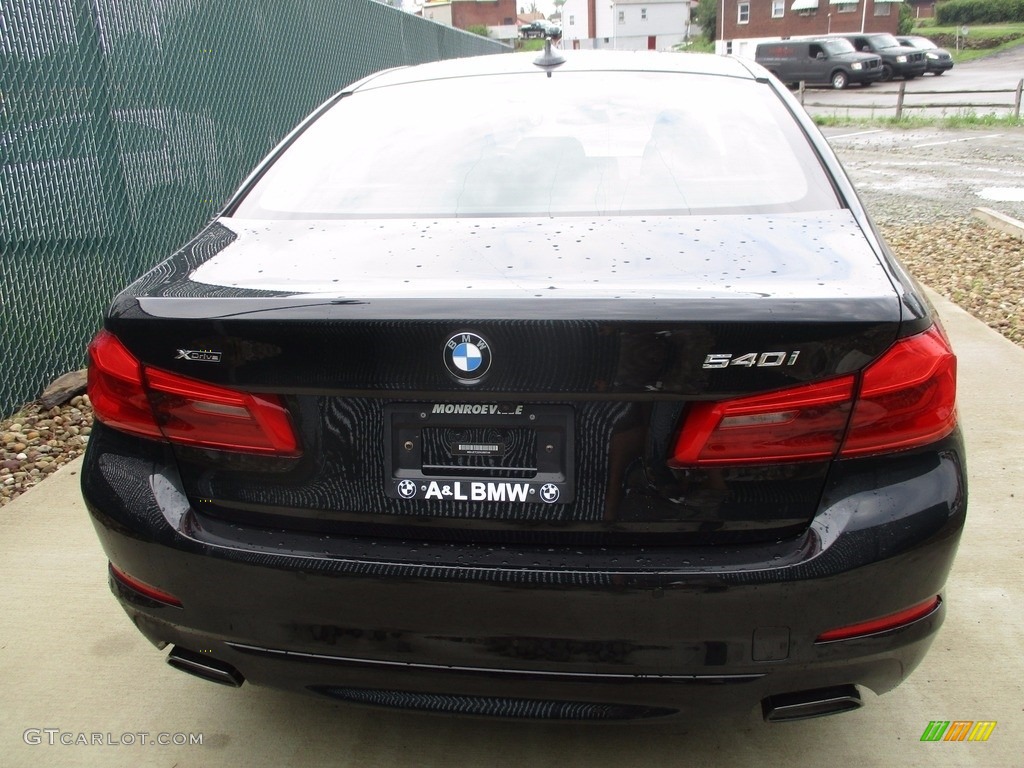 2017 5 Series 540i xDrive Sedan - Black Sapphire Metallic / Black photo #4