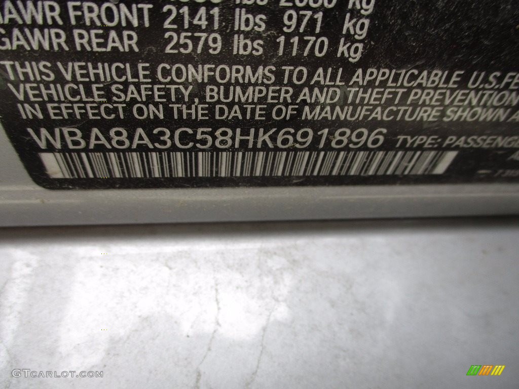 2017 3 Series 320i xDrive Sedan - Glacier Silver Metallic / Black photo #19