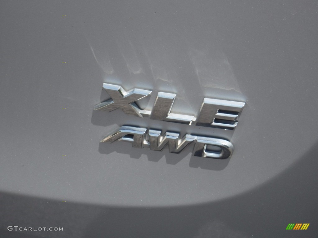 2014 RAV4 XLE AWD - Classic Silver Metallic / Black photo #11