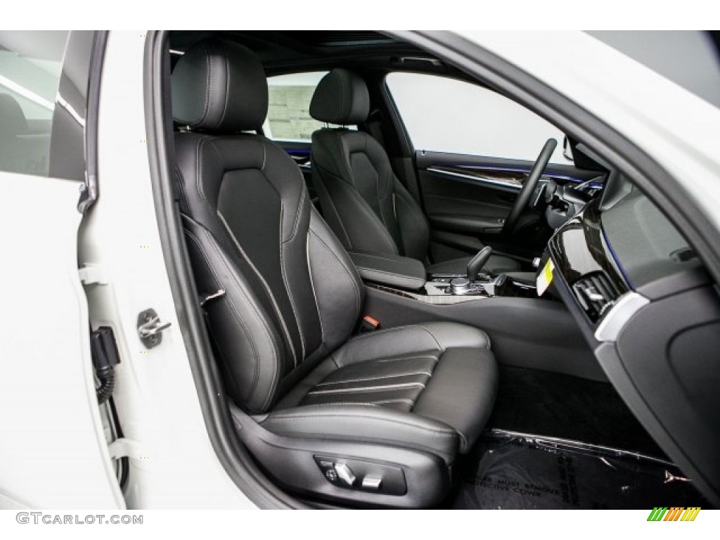 Black Interior 2018 BMW 5 Series 530e iPerfomance Sedan Photo #121491908