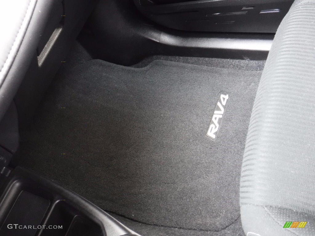 2014 RAV4 XLE AWD - Classic Silver Metallic / Black photo #19