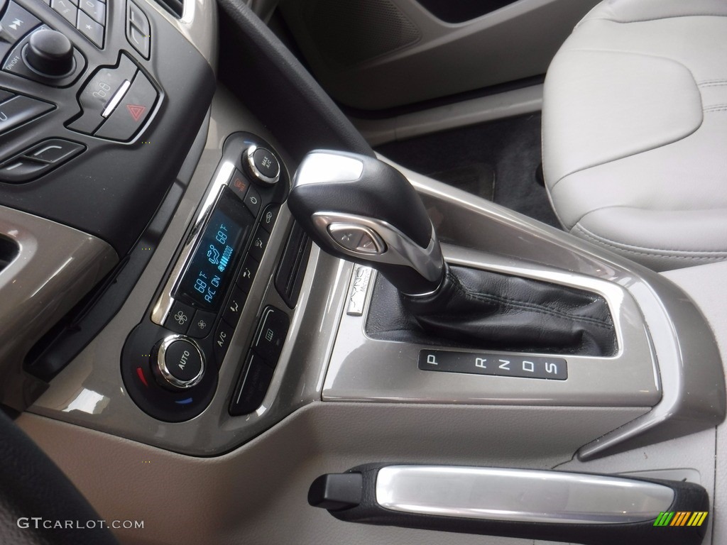 2012 Focus SEL 5-Door - Frosted Glass Metallic / Stone photo #17