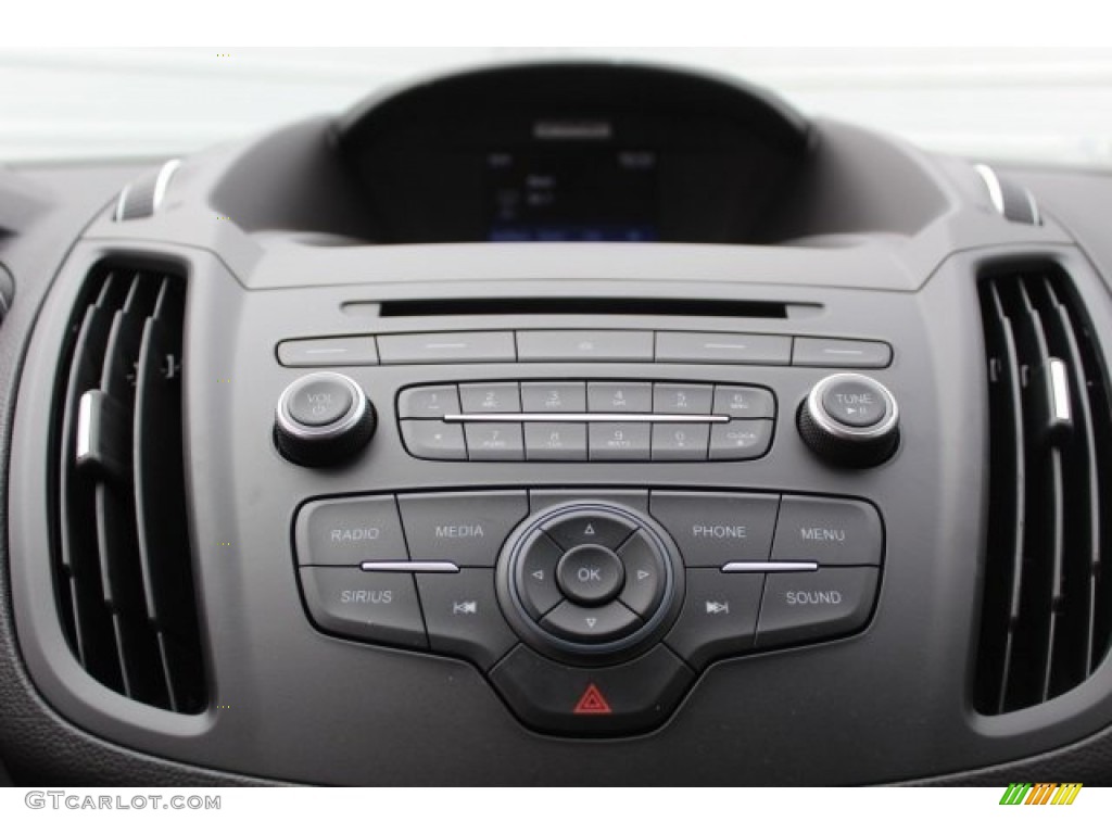 2017 Escape SE - Oxford White / Charcoal Black photo #15