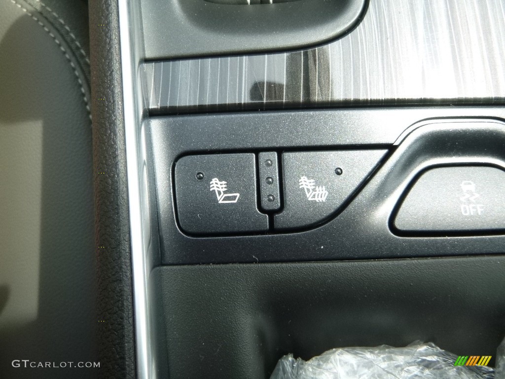 2018 Impala LT - Summit White / Jet Black/Dark Titanium photo #20