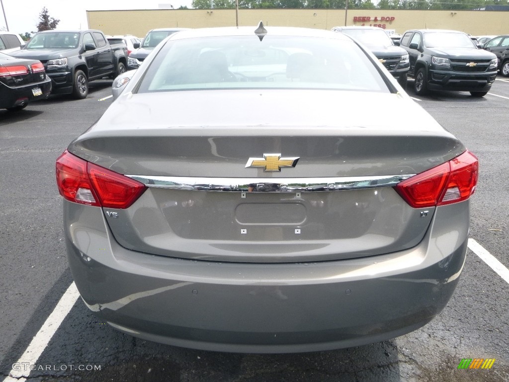 2018 Impala LT - Pepperdust Metallic / Jet Black/Dark Titanium photo #4