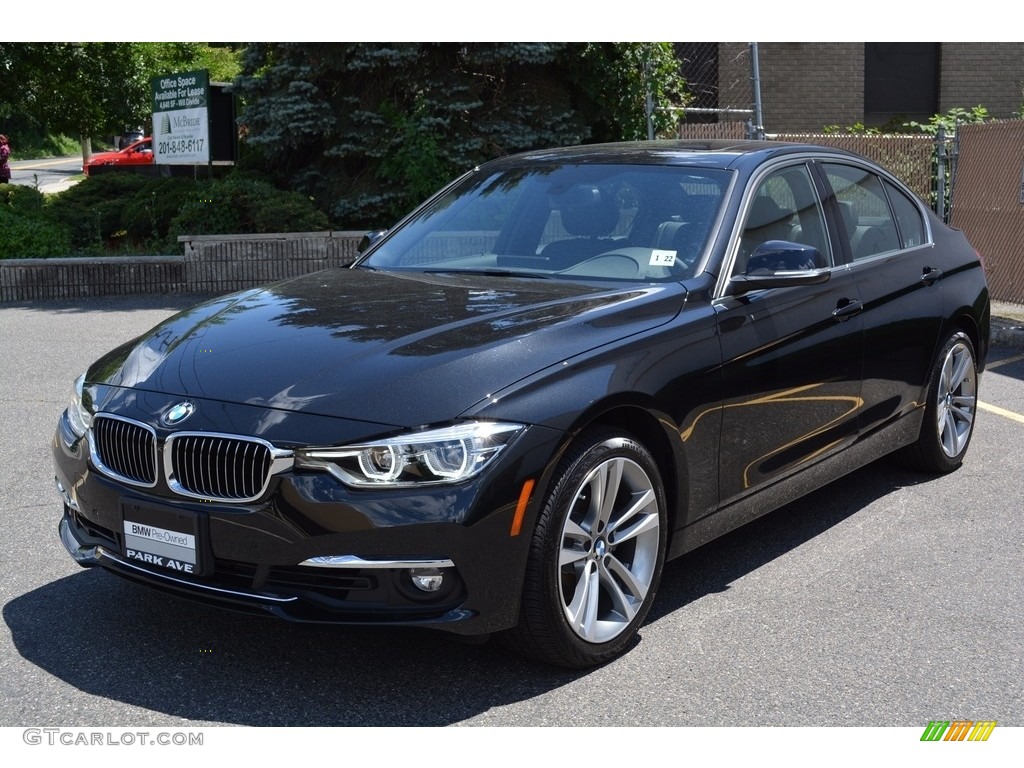 2017 3 Series 330i xDrive Sedan - Black Sapphire Metallic / Black photo #6