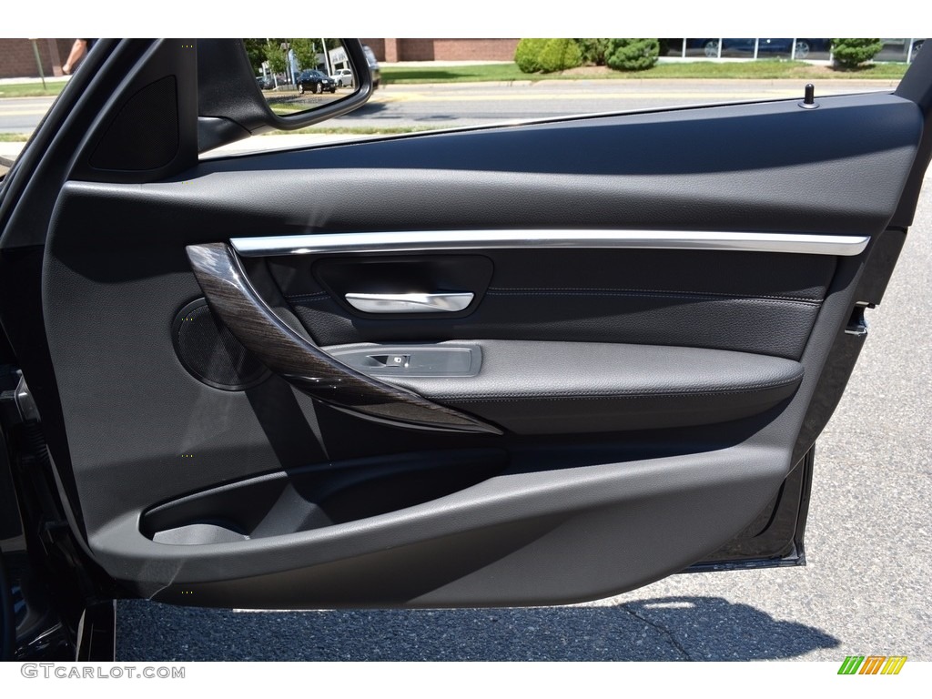 2017 3 Series 330i xDrive Sedan - Black Sapphire Metallic / Black photo #26
