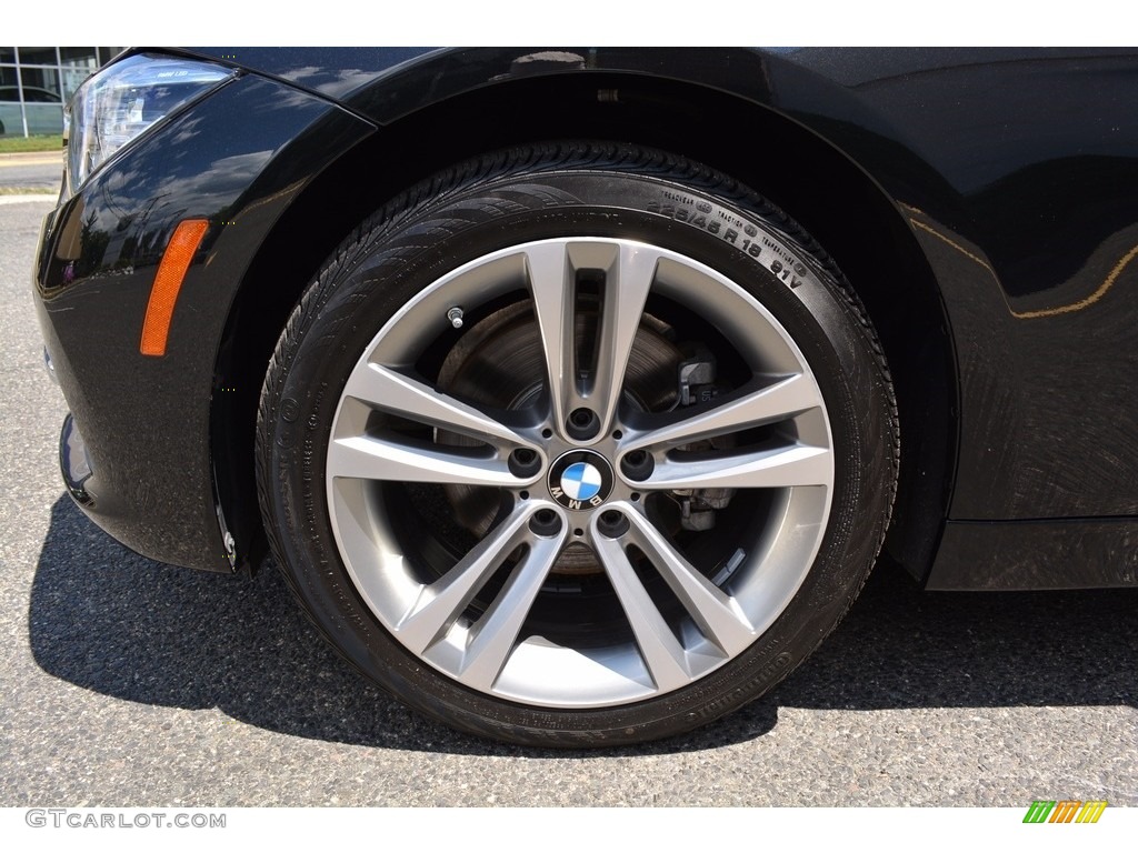 2017 3 Series 330i xDrive Sedan - Black Sapphire Metallic / Black photo #31