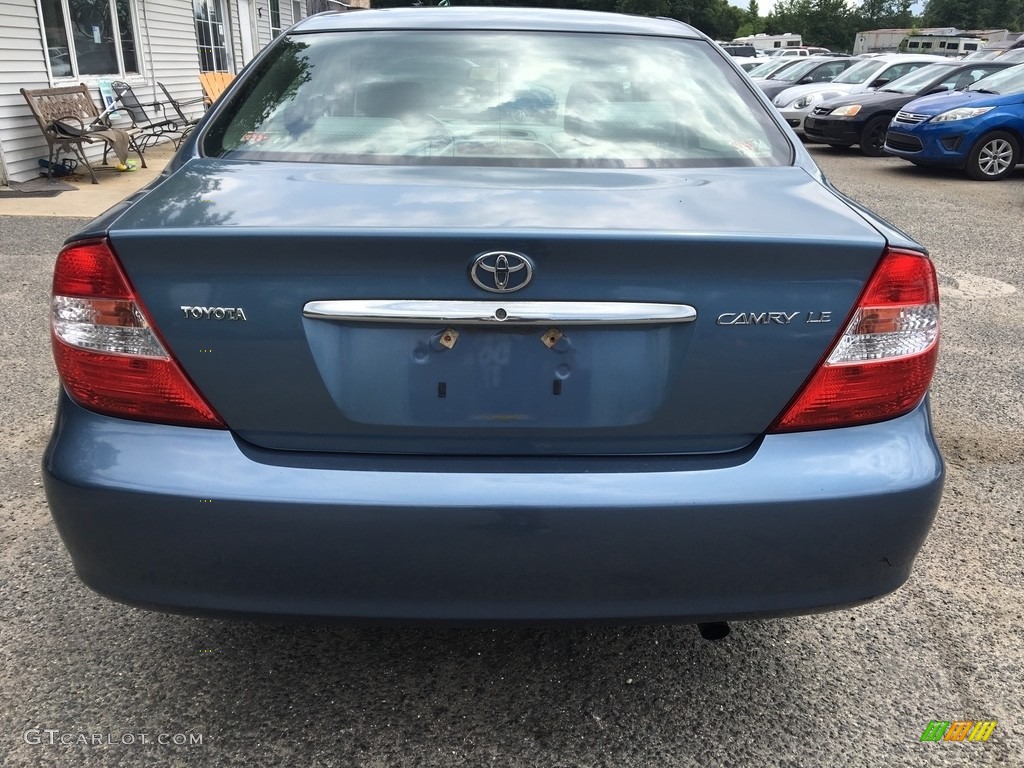 2003 Camry LE - Catalina Blue Metallic / Stone photo #4