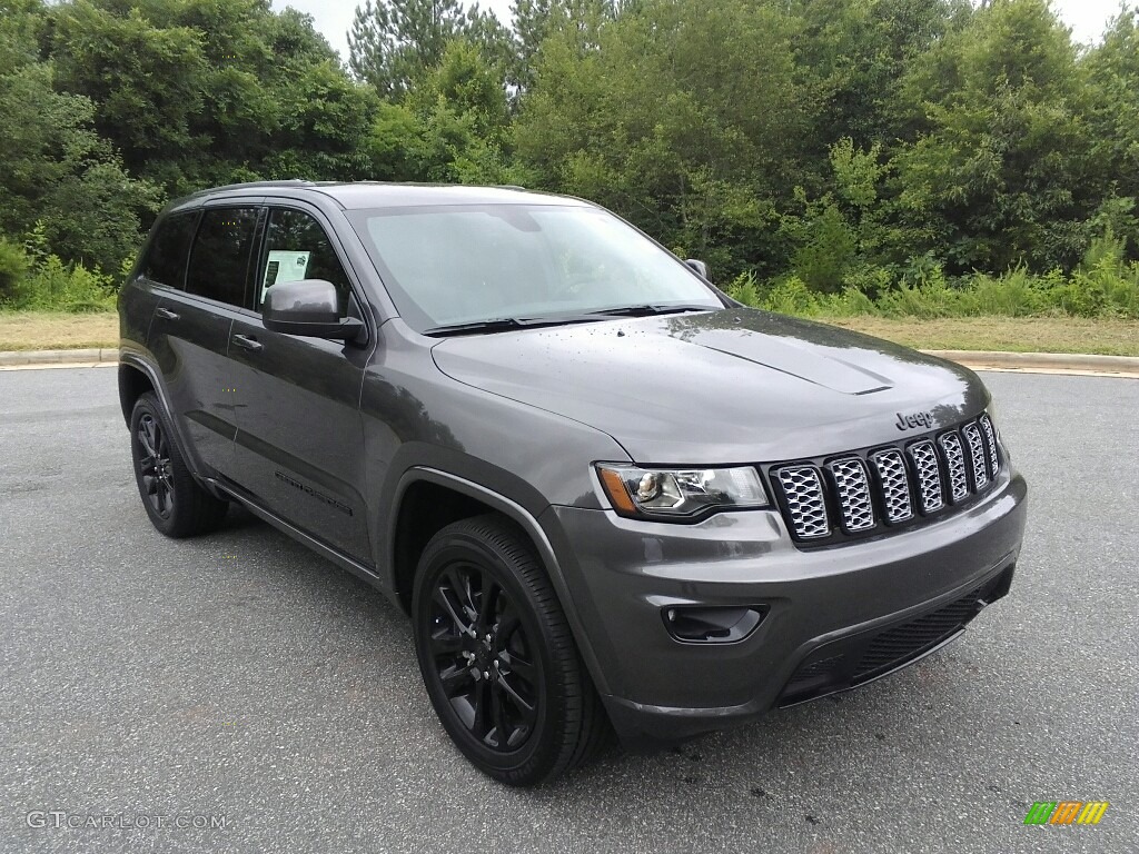 2017 Grand Cherokee Laredo 4x4 - Granite Crystal Metallic / Black photo #4